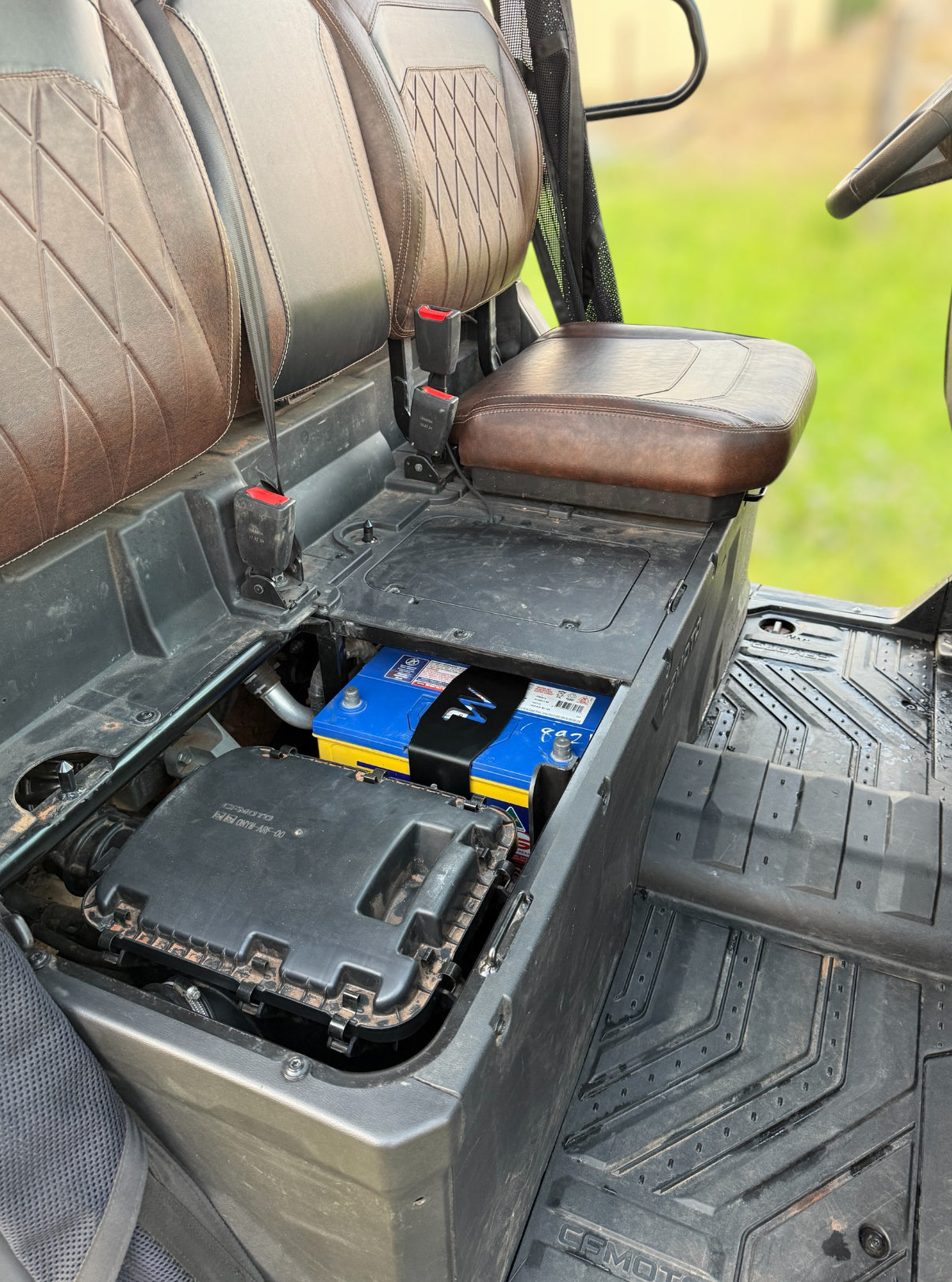 CFMOTO U10 PRO- Secondary/Auxiliary Battery Mount(will Not Fit Highland Models)